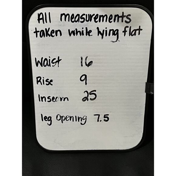 Nine West Jeans Women's Size 29/8 Average Date Night Fit Studded Pockets Cropped - Picture 3 of 9